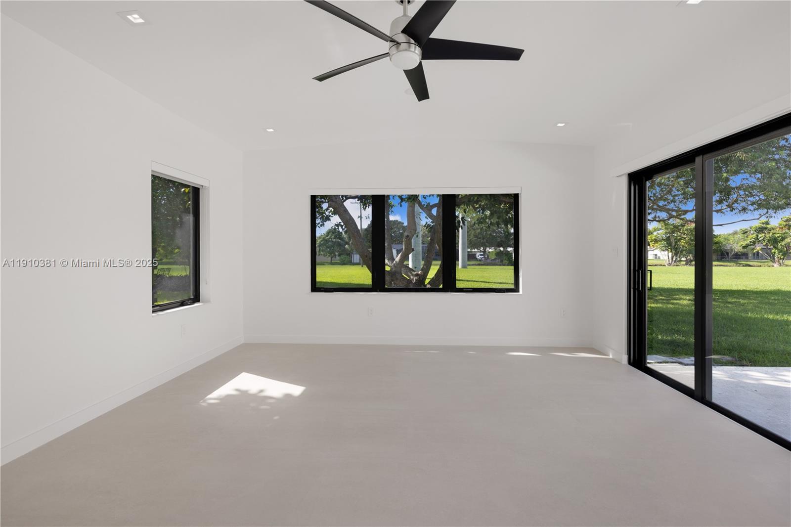 GREEN BRIAR ACRES - Residential Lease