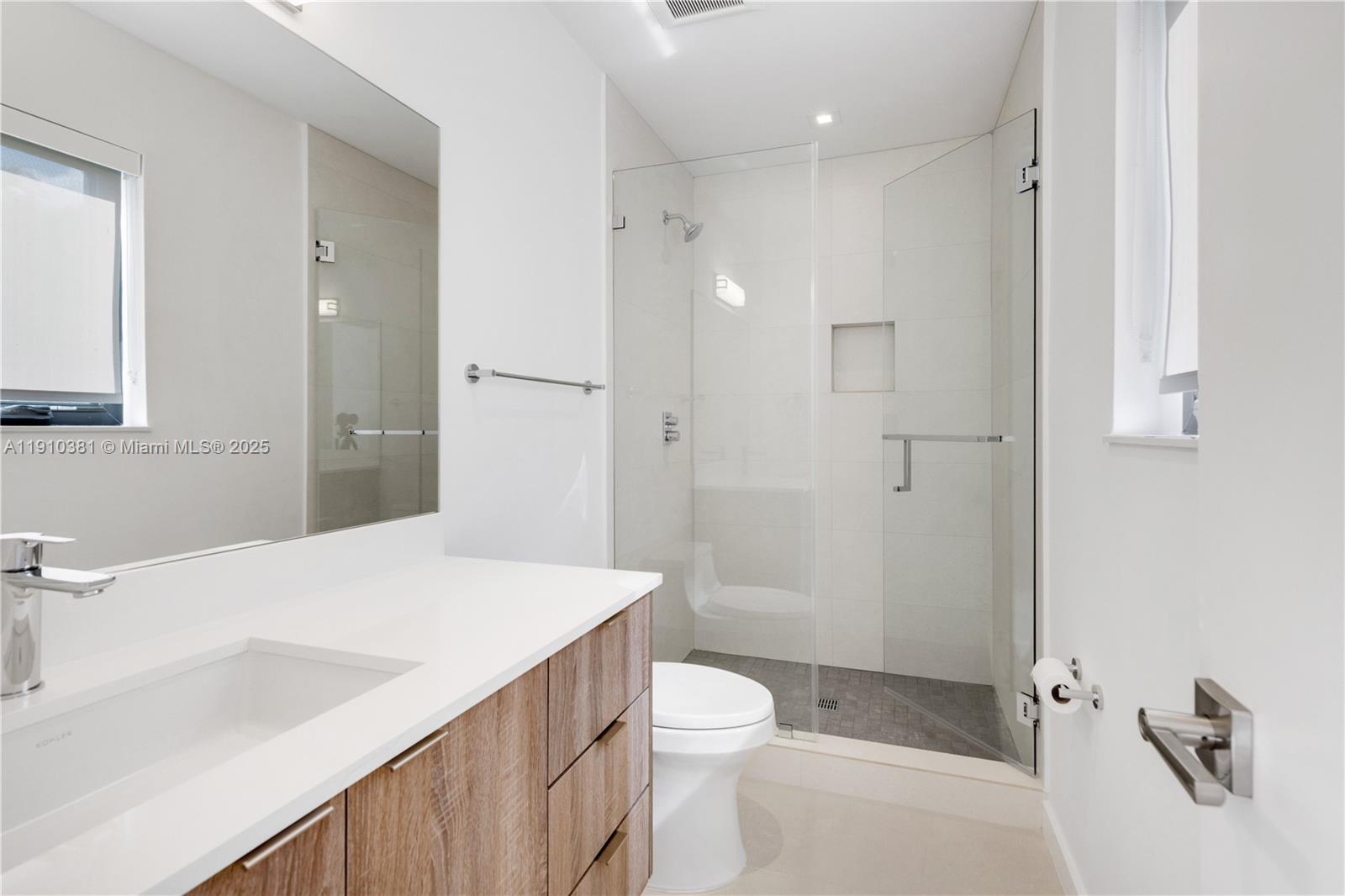 GREEN BRIAR ACRES - Residential Lease