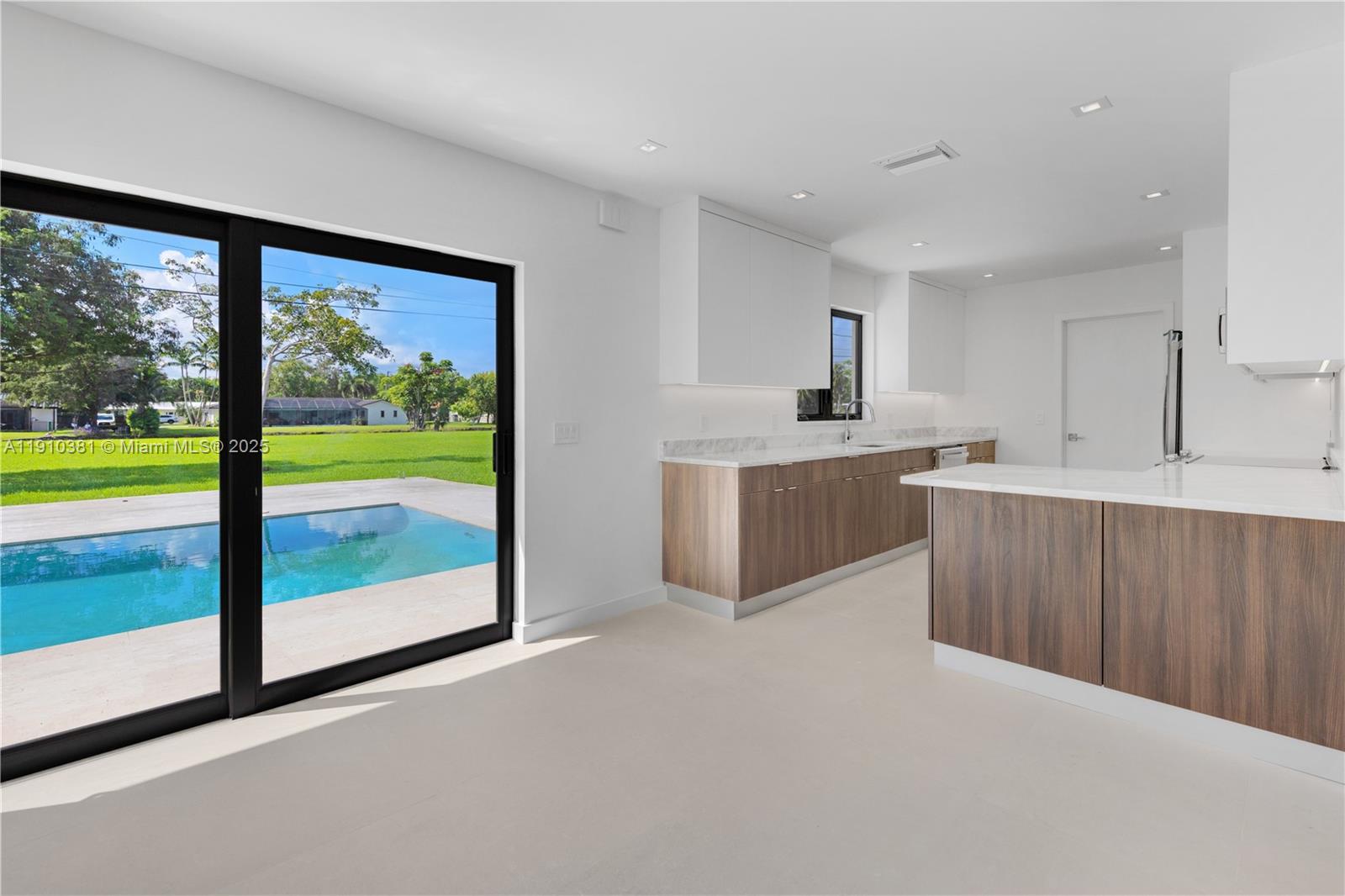 GREEN BRIAR ACRES - Residential Lease