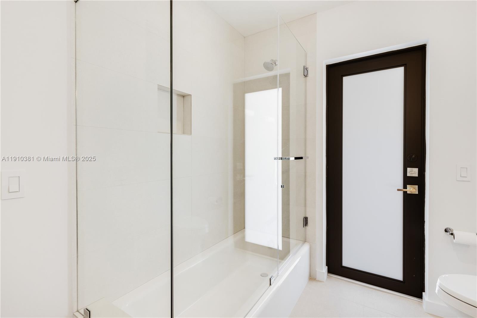 GREEN BRIAR ACRES - Residential Lease