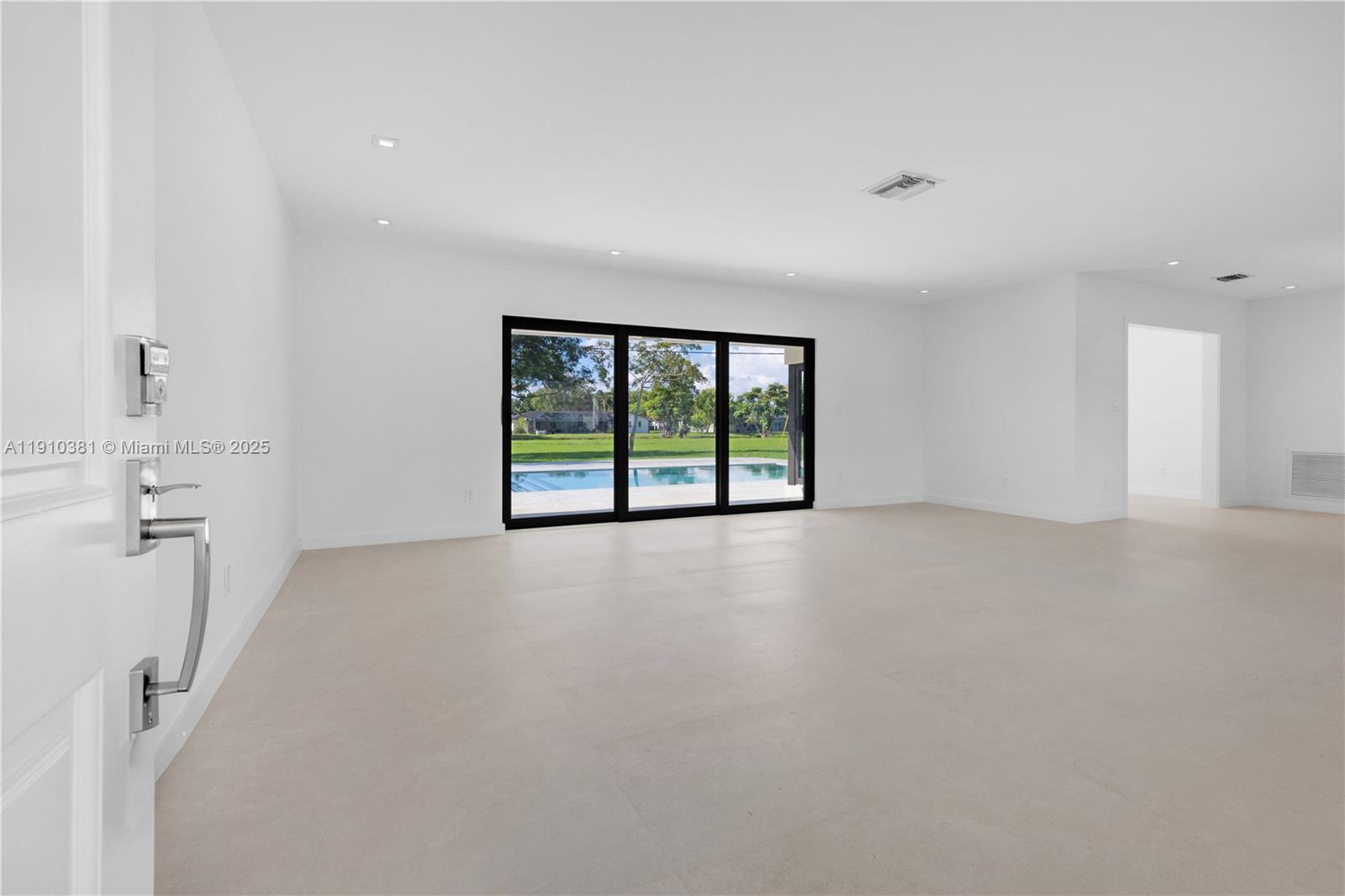 GREEN BRIAR ACRES - Residential Lease