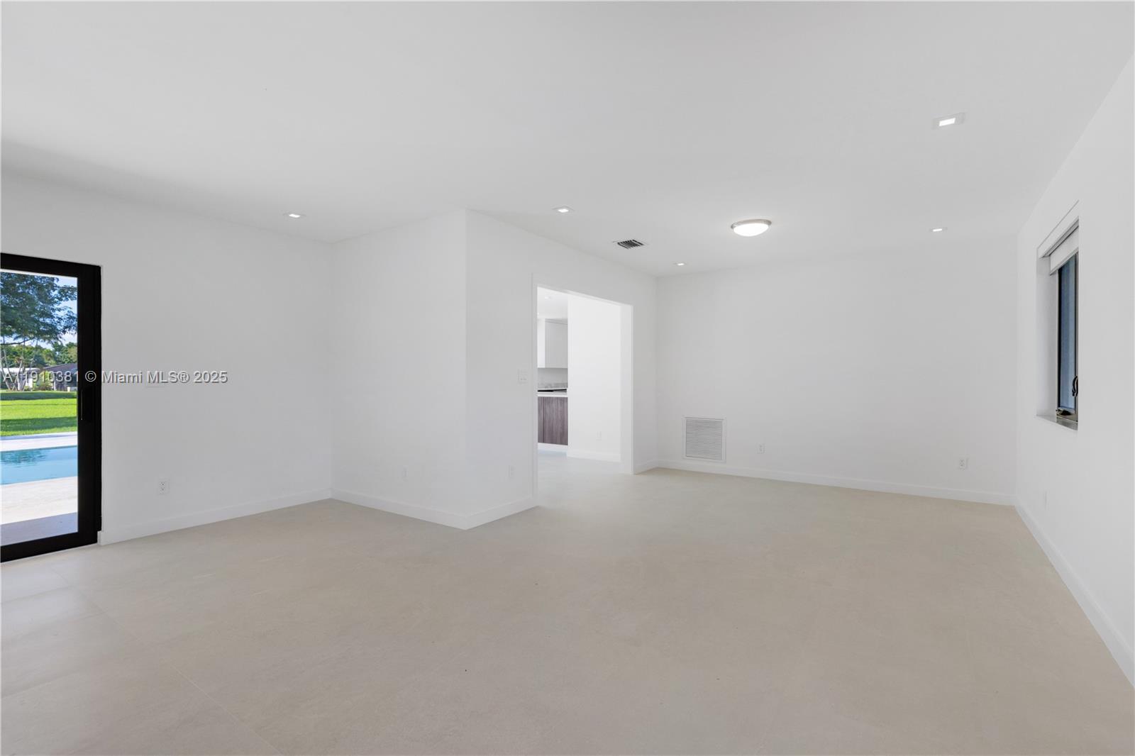 GREEN BRIAR ACRES - Residential Lease