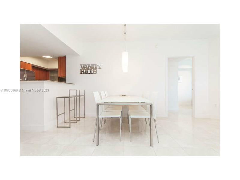 16699 Collins Ave 2406