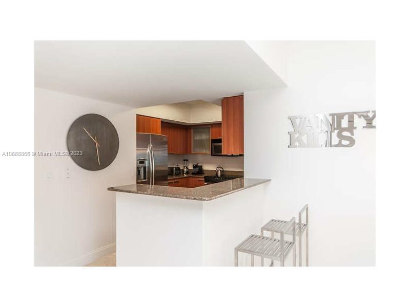 16699 Collins Ave 2406