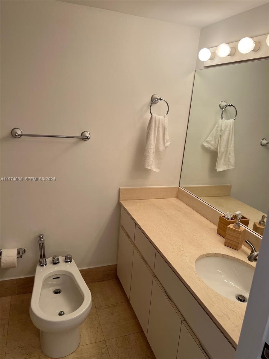 ATLANTIS ON BRICKELL COND - Residential Lease