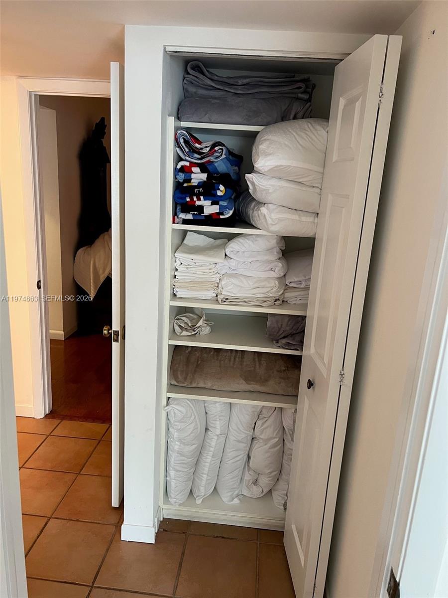 ATLANTIS ON BRICKELL COND - Residential Lease