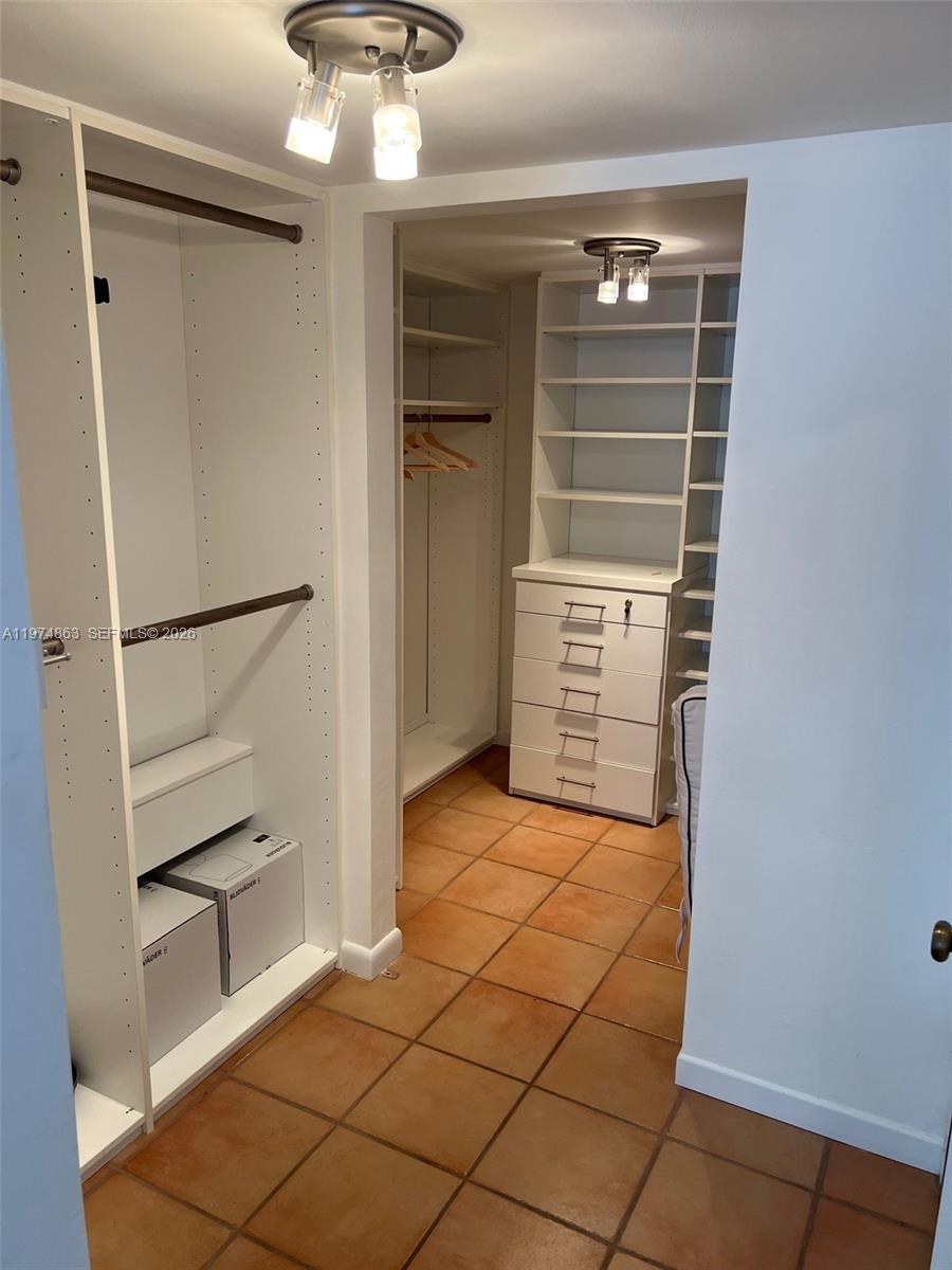 ATLANTIS ON BRICKELL COND - Residential Lease