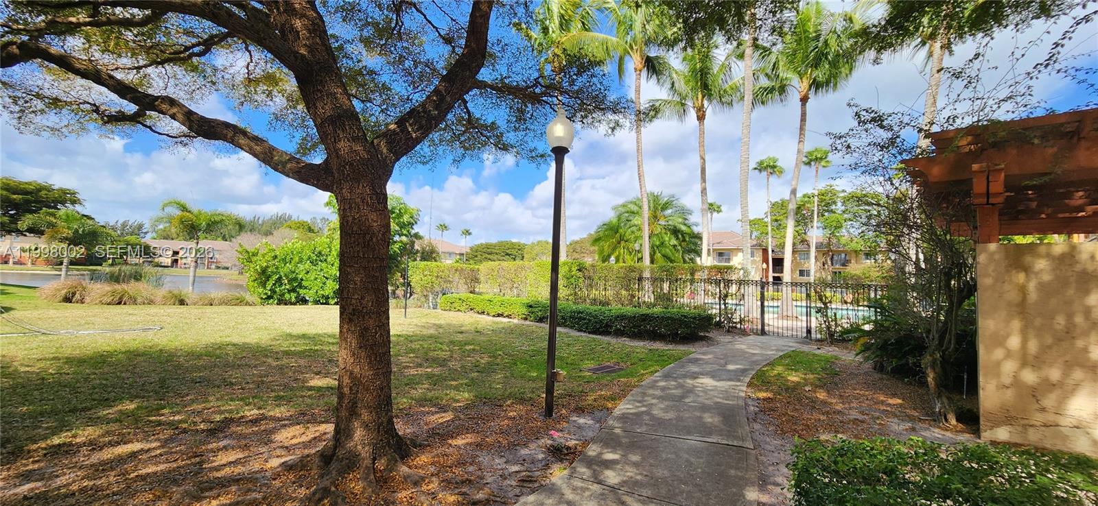 GRAND ISLES CONDO - Residential Lease