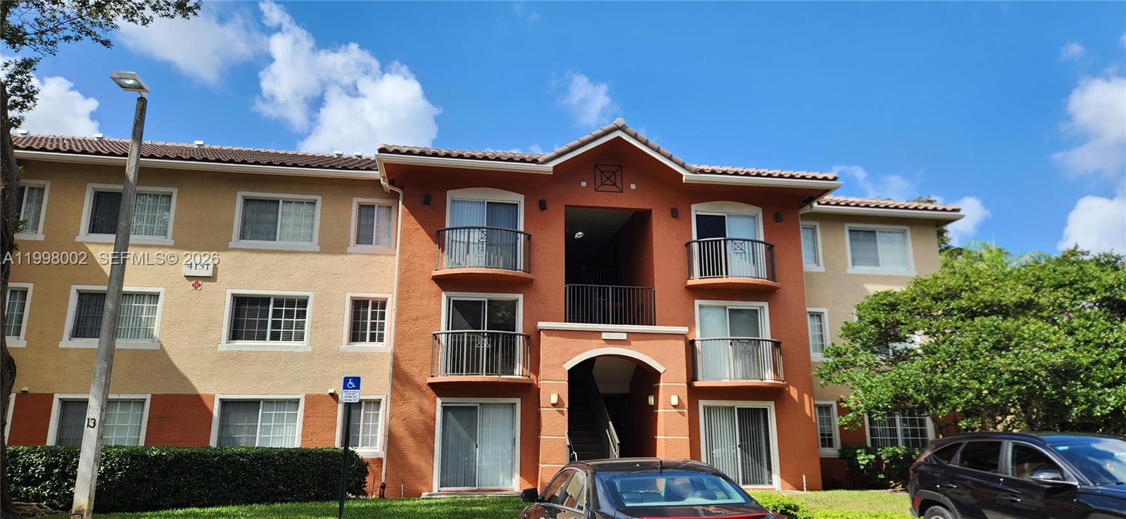 GRAND ISLES CONDO - Residential Lease