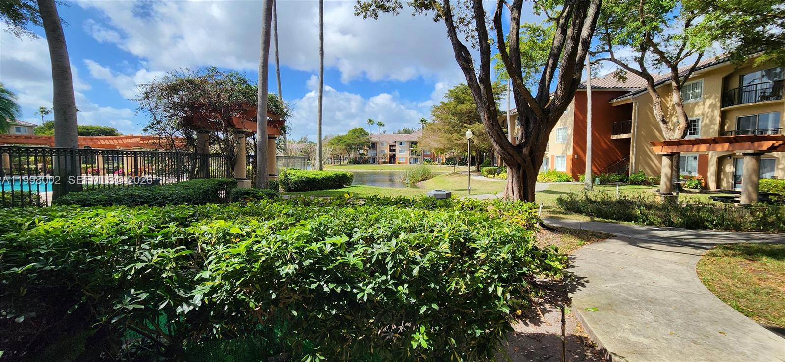 GRAND ISLES CONDO - Residential Lease