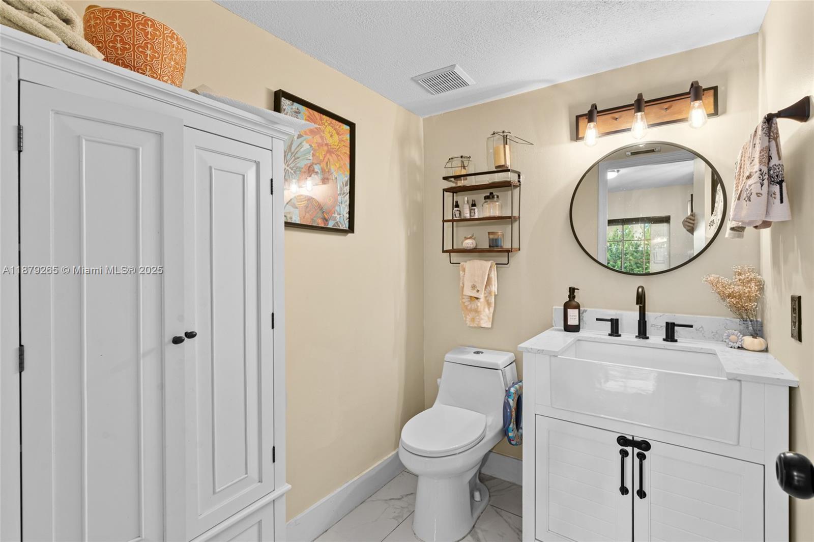 SECASA HOMES - Residential