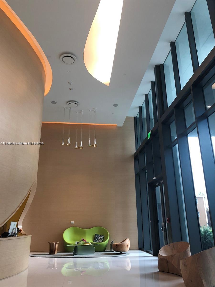 PARAISO BAYVIEWS CONDO - Residential Lease