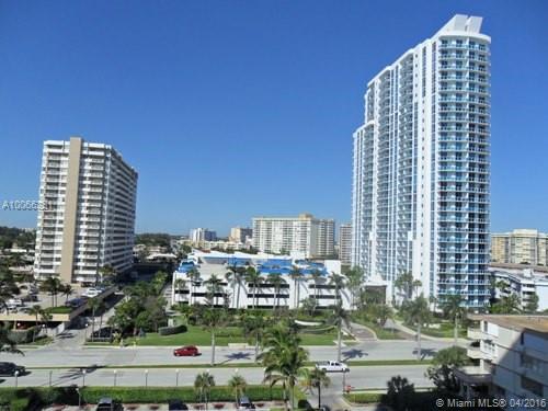 2 BR 2 BATH UPGRADED CORNER UNIT AVAILABLE FOR SEASONAL RENTAL. RENOVATED AND FURNISHED VERY COMFORTABLY AND FULLY EQUIPPED. FURNISHED TO ACCOMODATE FAMILY AND OR GUESTS. BEAUTIFUL KITCHEN AND BATHROOMS, LARGE TV'S, VERY NICE MODERN FURNITURE. INCLUDES ALL UTILITES, PARKING, BASIC CABLE, A/C HOT WATER ETC. GREAT AMENITIES AT THE HEMISPHERES: 2 POOLS,2 GYNS, 2 REST'S WITH BAR/MUSIC/ENTERTAINMENT, OCEANFRONT SNACKBAR, TENNIS, BOAT DOCKS, SHUFFLEBOARD, BBQ, CONVENIENT STORE, SALON AND MORE.