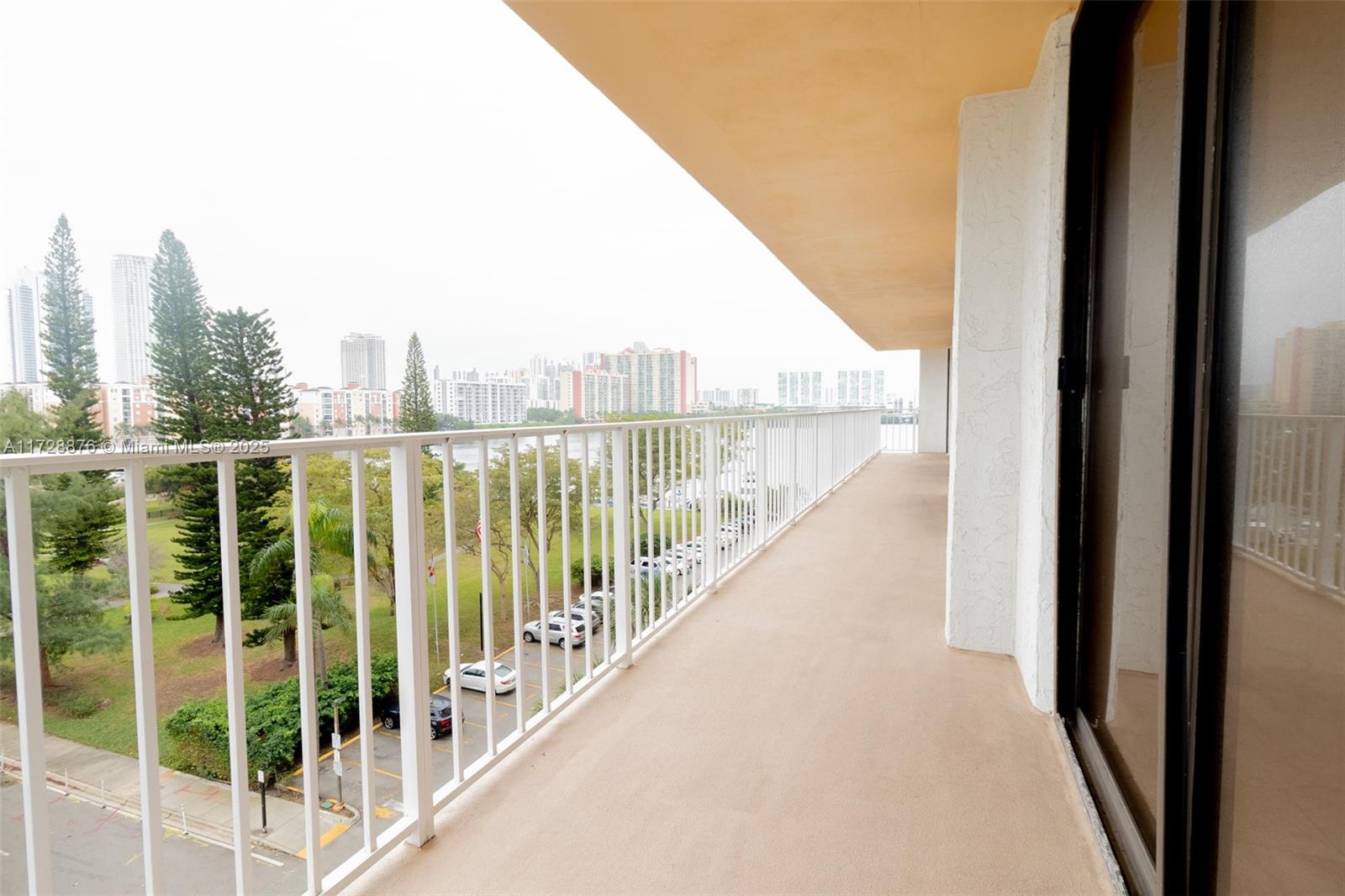 Property for Sale at 290 174th St 710, Sunny Isles Beach, Miami-Dade County, Florida - Bedrooms: 2 
Bathrooms: 2  - $449,000