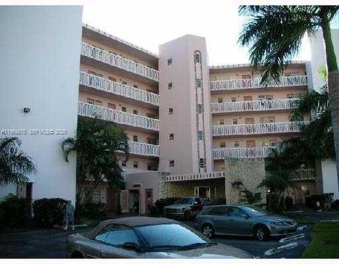 Photo of 3181 S Ocean Dr #304, Hallandale Beach, FL 33009 (MLS # A11969876)
