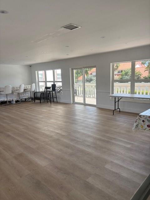 GOLDEN VIEW CONDO - Residential