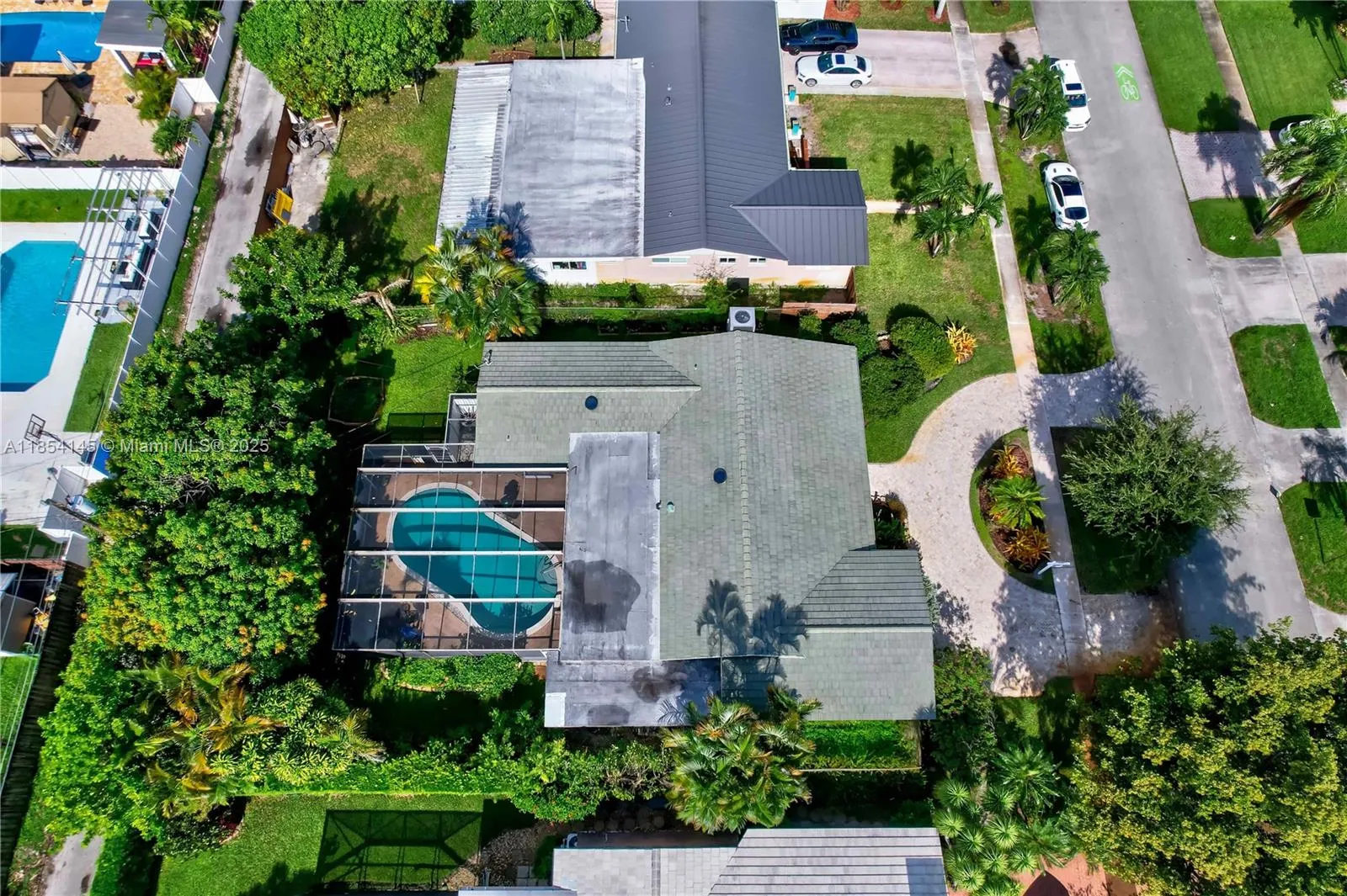 Hollywood, Florida 33021, United States, 3 Bedrooms Bedrooms, ,2 BathroomsBathrooms,Residential,Active,186237