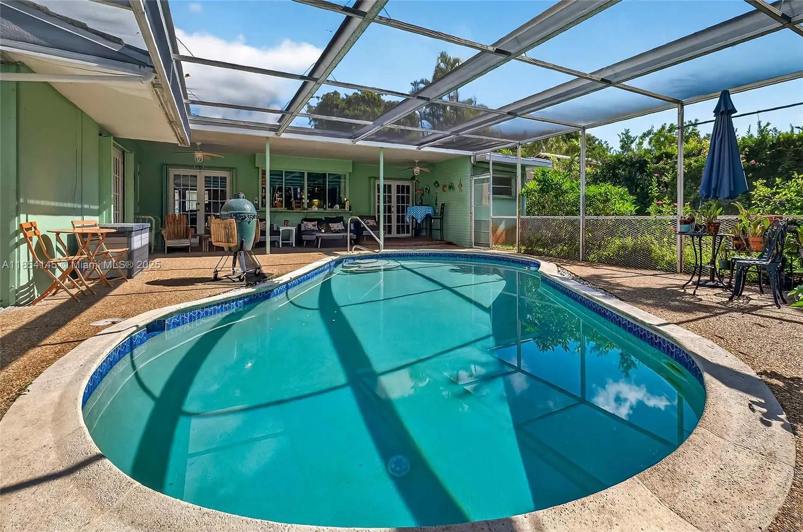 Hollywood, Florida 33021, United States, 3 Bedrooms Bedrooms, ,2 BathroomsBathrooms,Residential,Active,186237