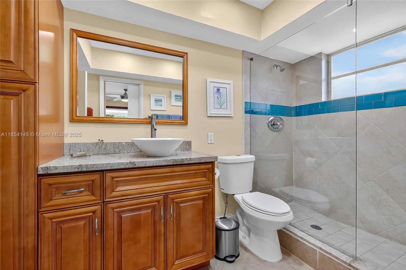 Hollywood, Florida 33021, United States, 3 Bedrooms Bedrooms, ,2 BathroomsBathrooms,Residential,Active,186237