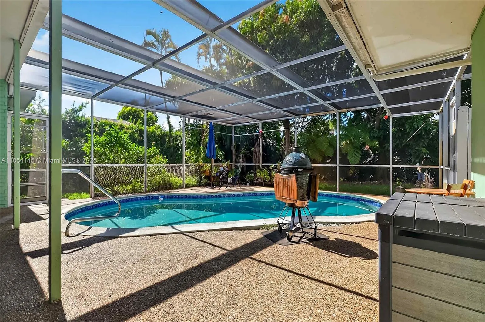 Hollywood, Florida 33021, United States, 3 Bedrooms Bedrooms, ,2 BathroomsBathrooms,Residential,Active,186237