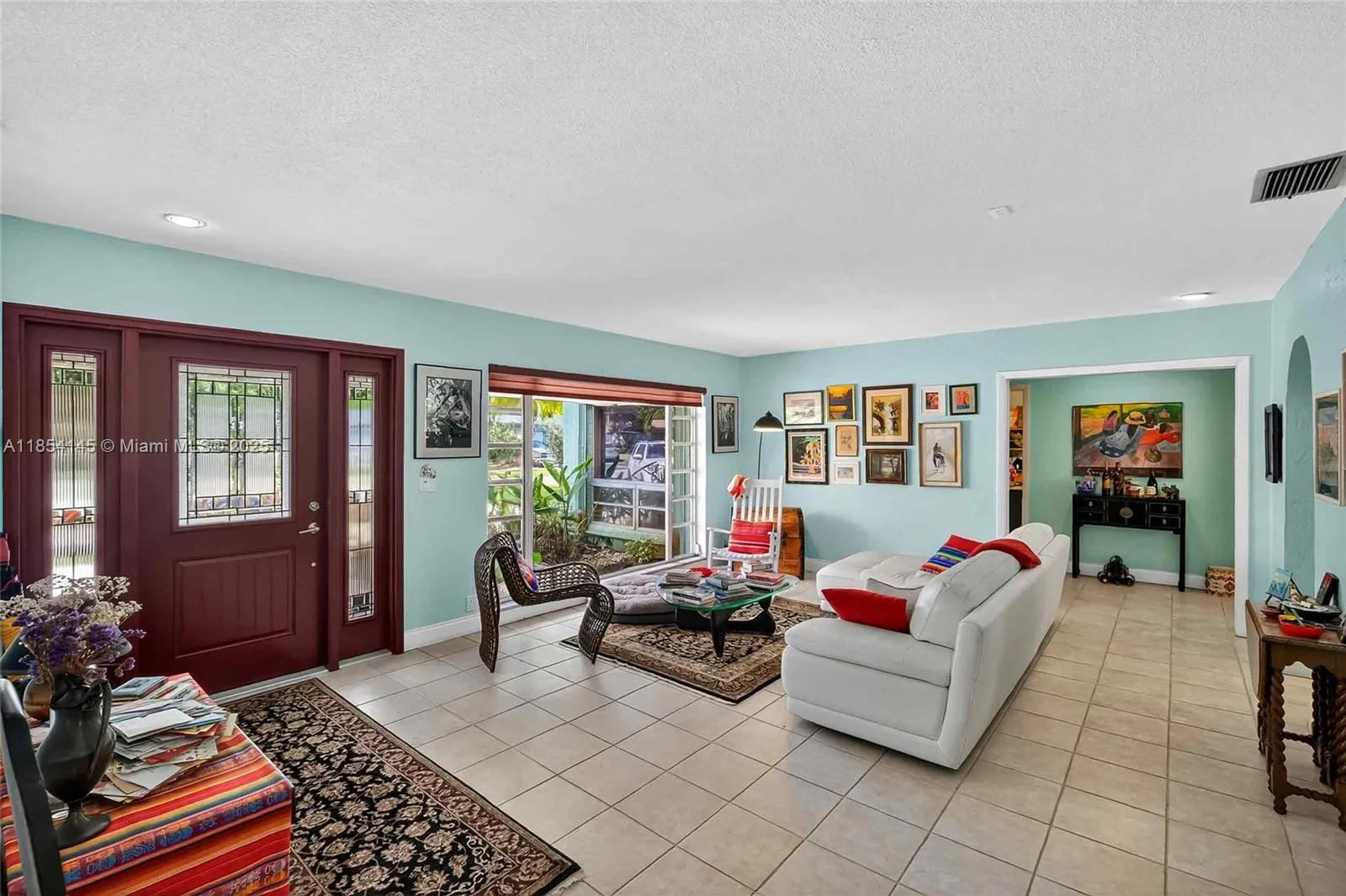 Hollywood, Florida 33021, United States, 3 Bedrooms Bedrooms, ,2 BathroomsBathrooms,Residential,Active,186237
