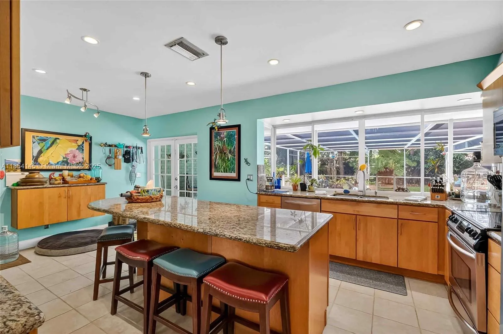 Hollywood, Florida 33021, United States, 3 Bedrooms Bedrooms, ,2 BathroomsBathrooms,Residential,Active,186237