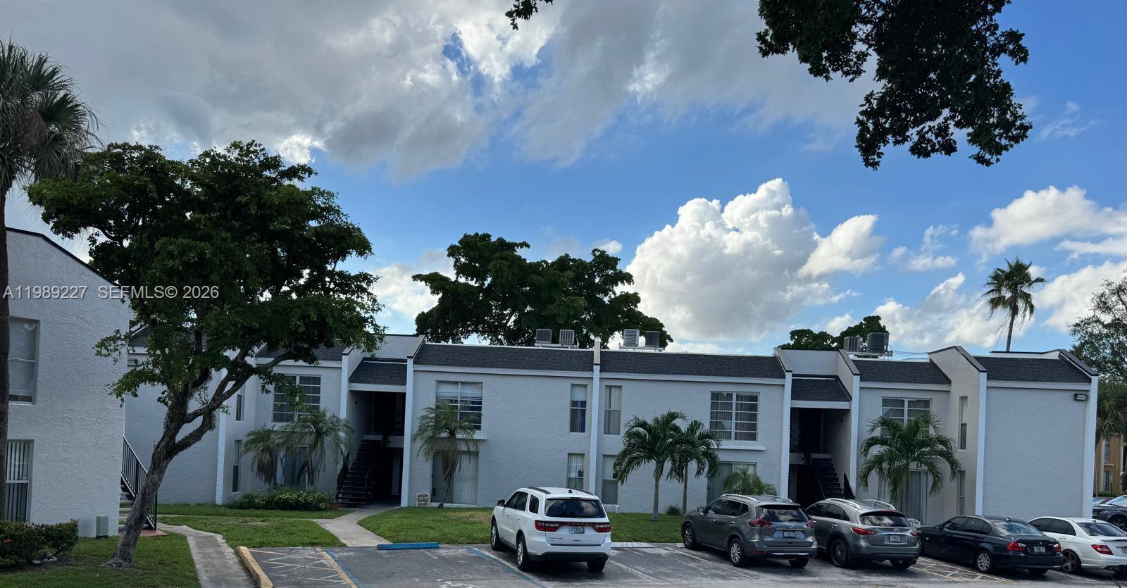 ARBOR KEYS CONDO - Residential Lease