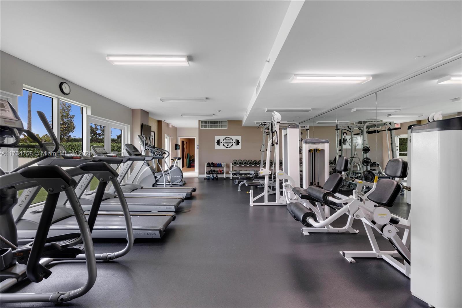 THE ASTON CONDO - Residential