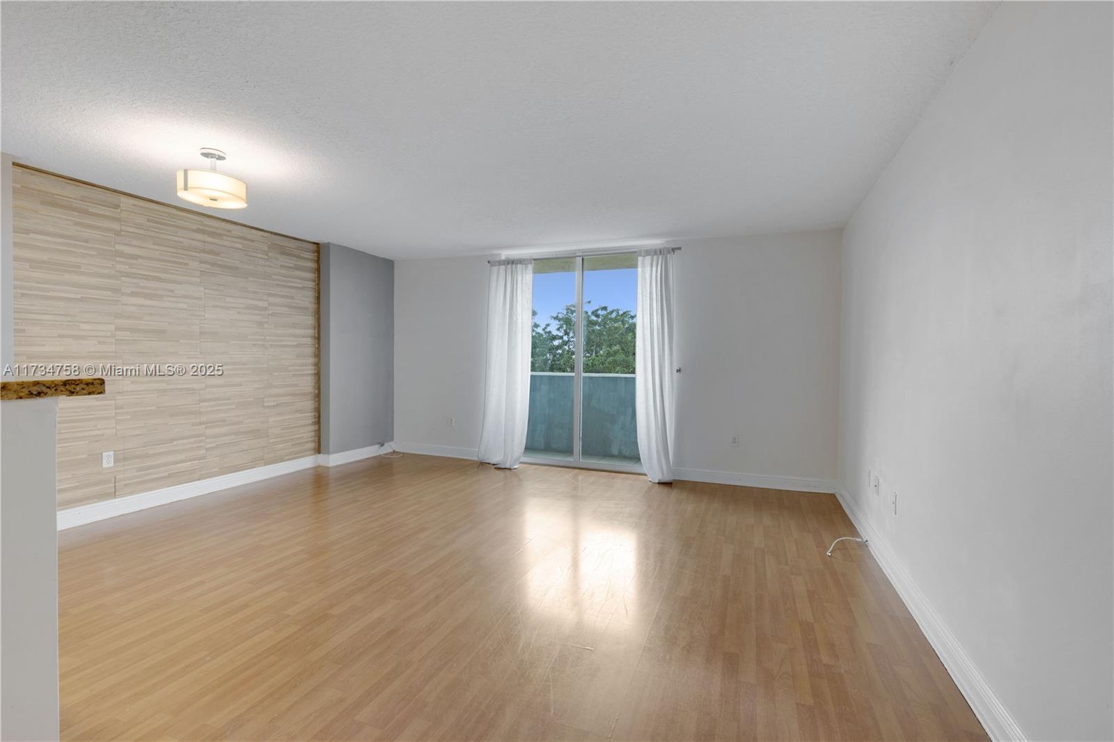 3000 Coral Way 513