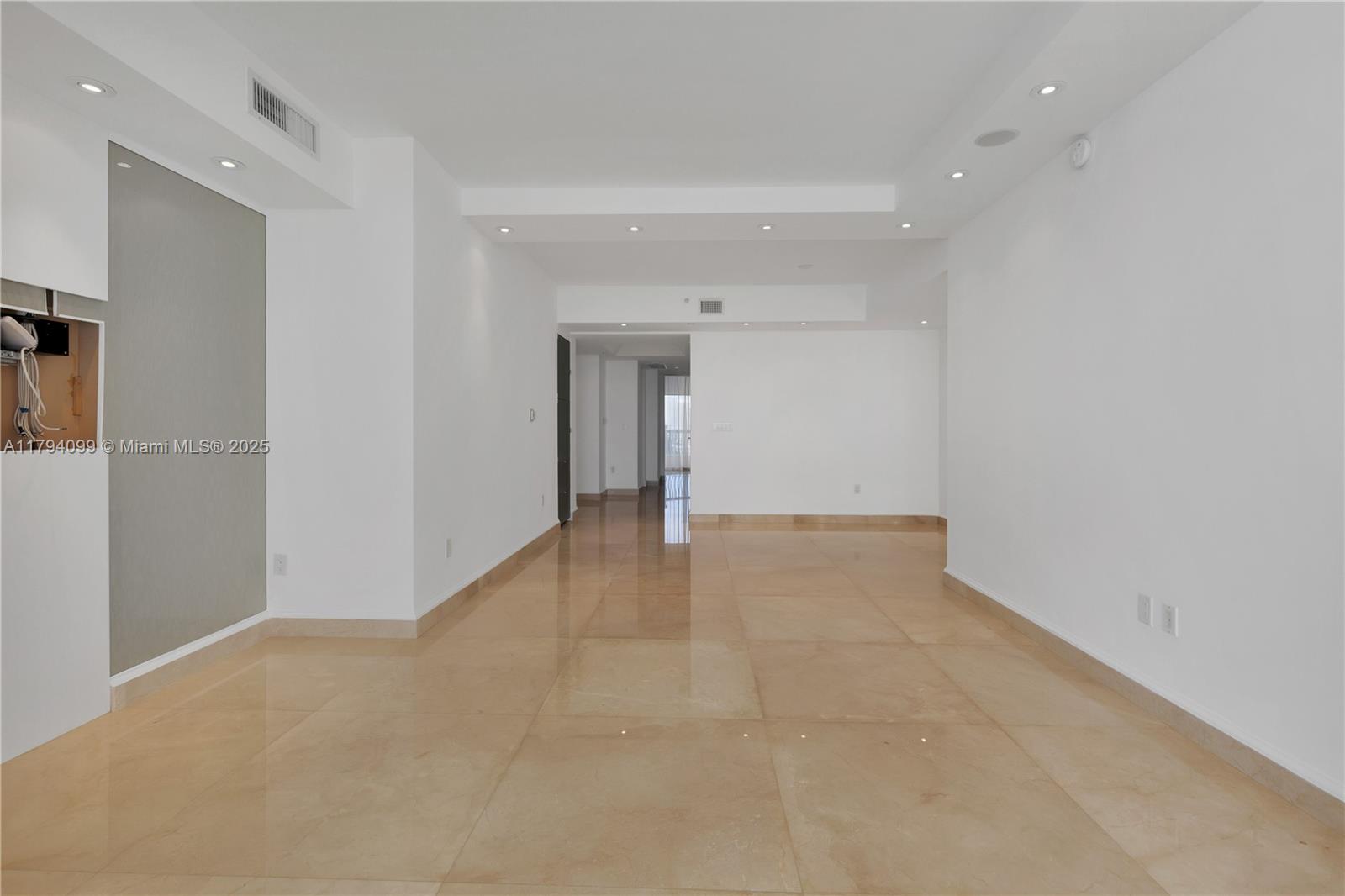 ACQUALINA OCEAN RESIDENCE - Residential
