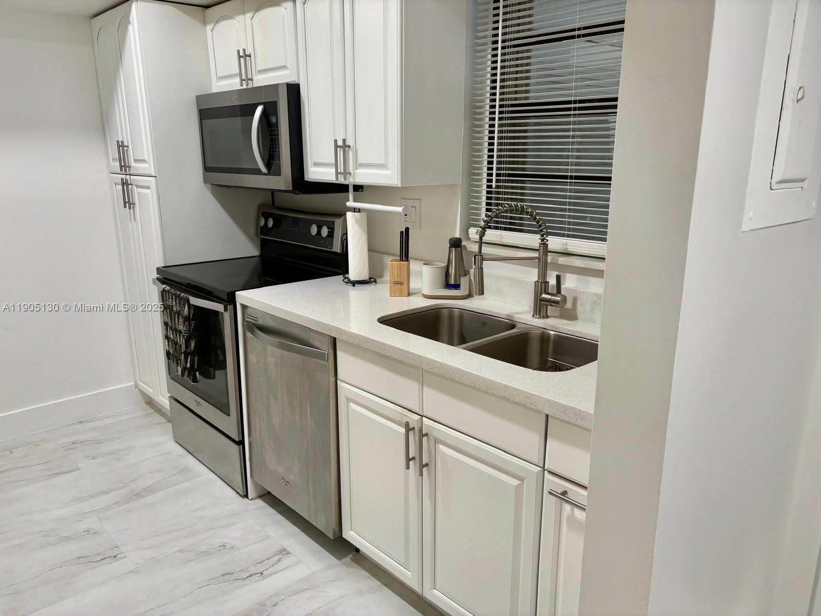 PINES OF SPRINGTREE - Residential Lease