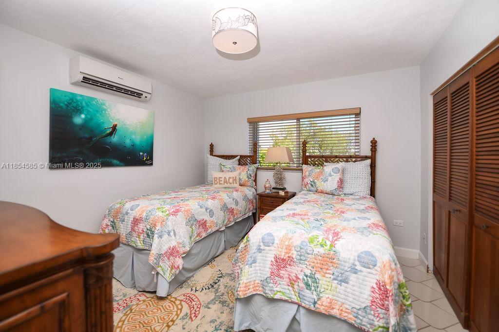 KEY LARGO OCEAN SHORES AD - Residential Lease