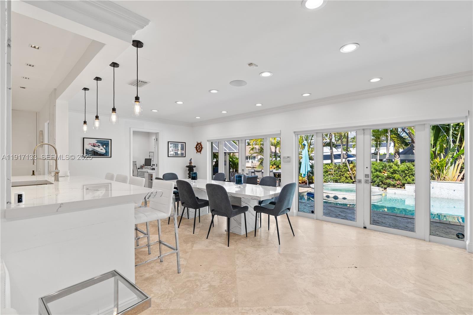 CORAL RIDGE COUNTRY CLUB - Residential