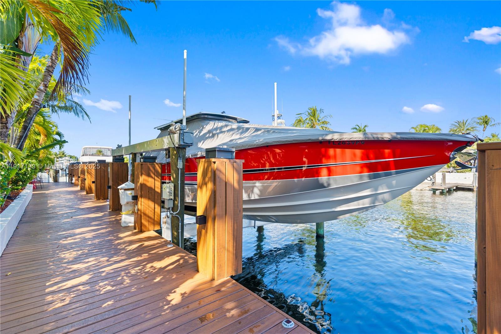 CORAL RIDGE COUNTRY CLUB - Residential