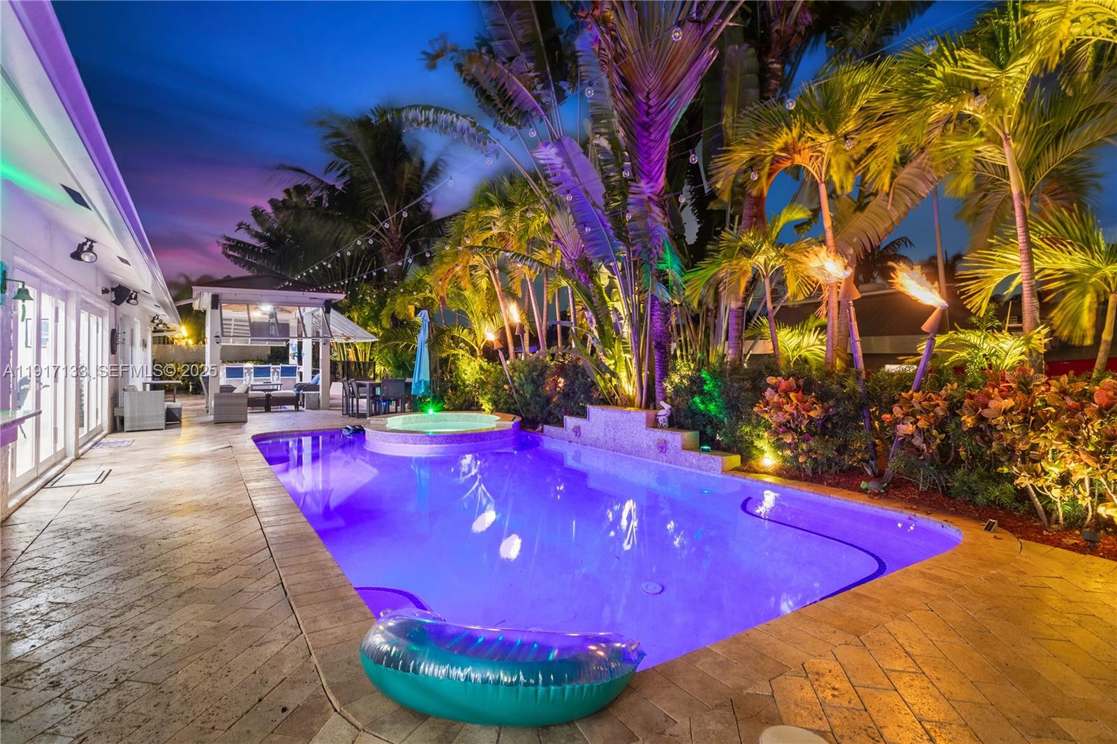 CORAL RIDGE COUNTRY CLUB - Residential