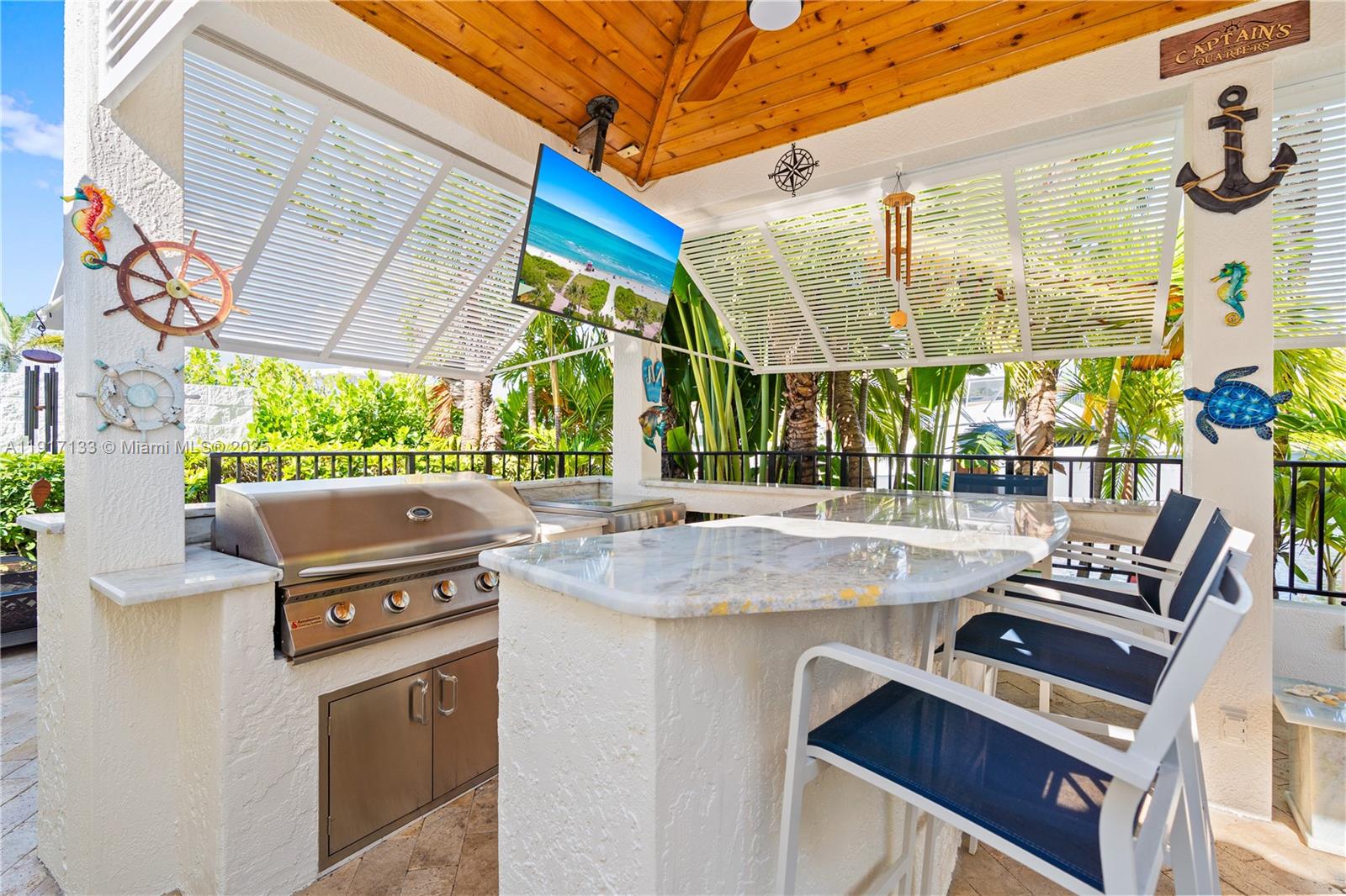 CORAL RIDGE COUNTRY CLUB - Residential