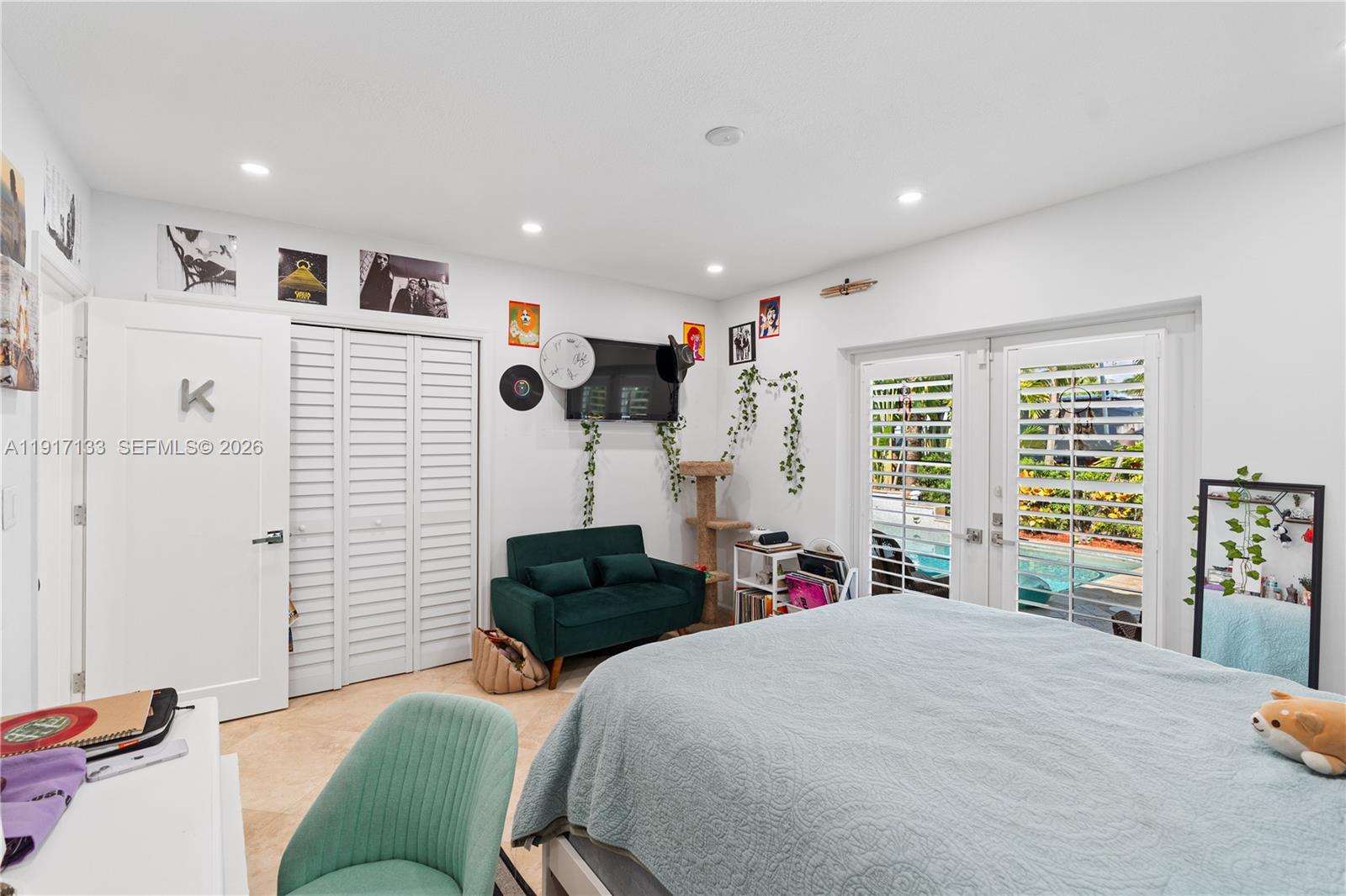 CORAL RIDGE COUNTRY CLUB - Residential