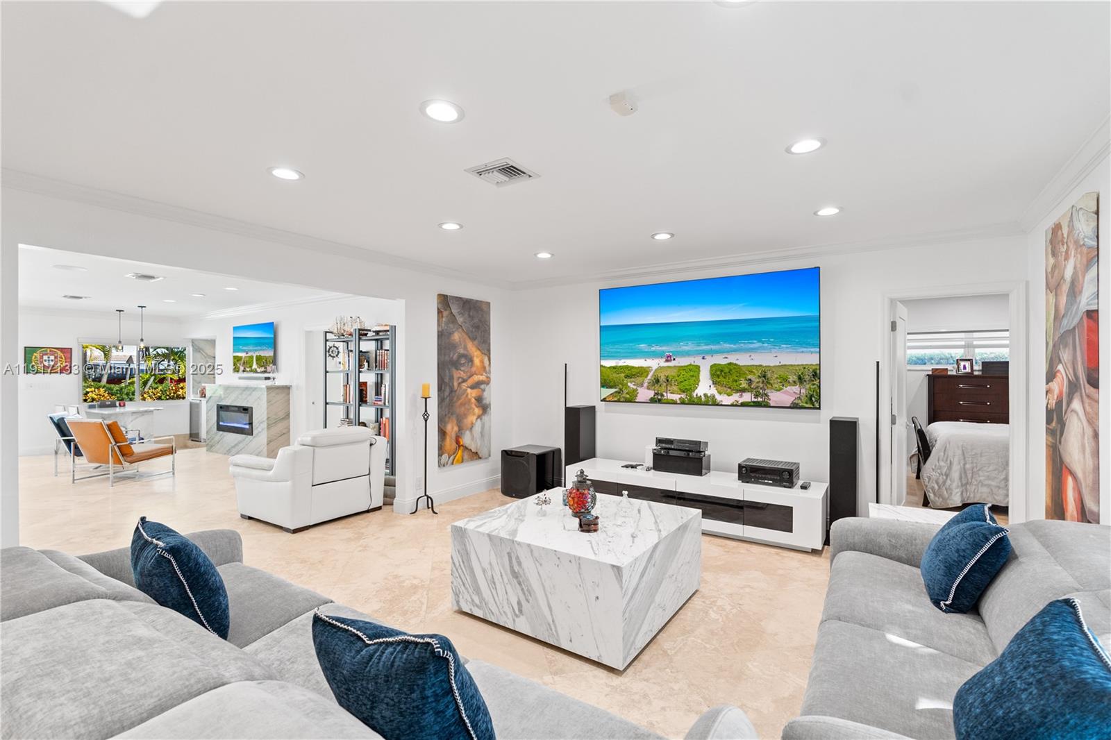 CORAL RIDGE COUNTRY CLUB - Residential