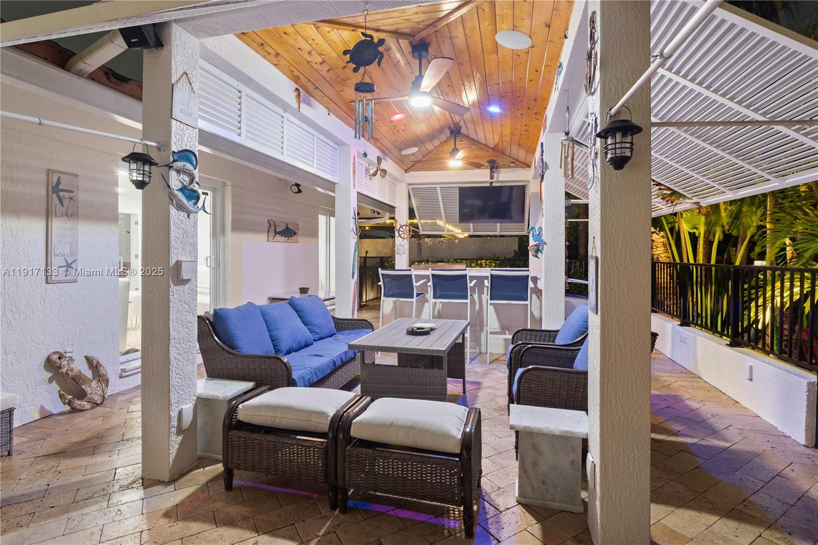 CORAL RIDGE COUNTRY CLUB - Residential