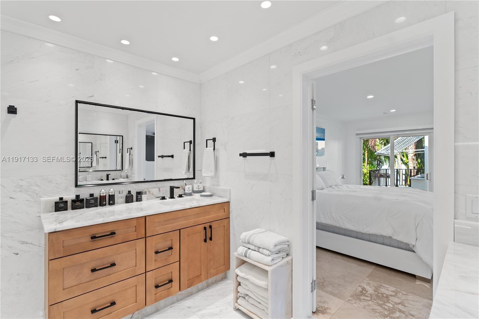 CORAL RIDGE COUNTRY CLUB - Residential