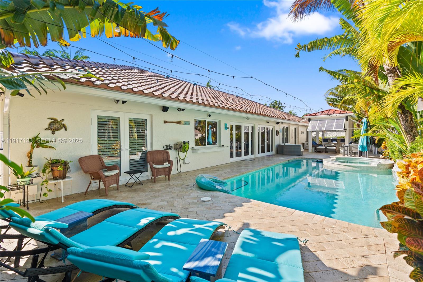 CORAL RIDGE COUNTRY CLUB - Residential