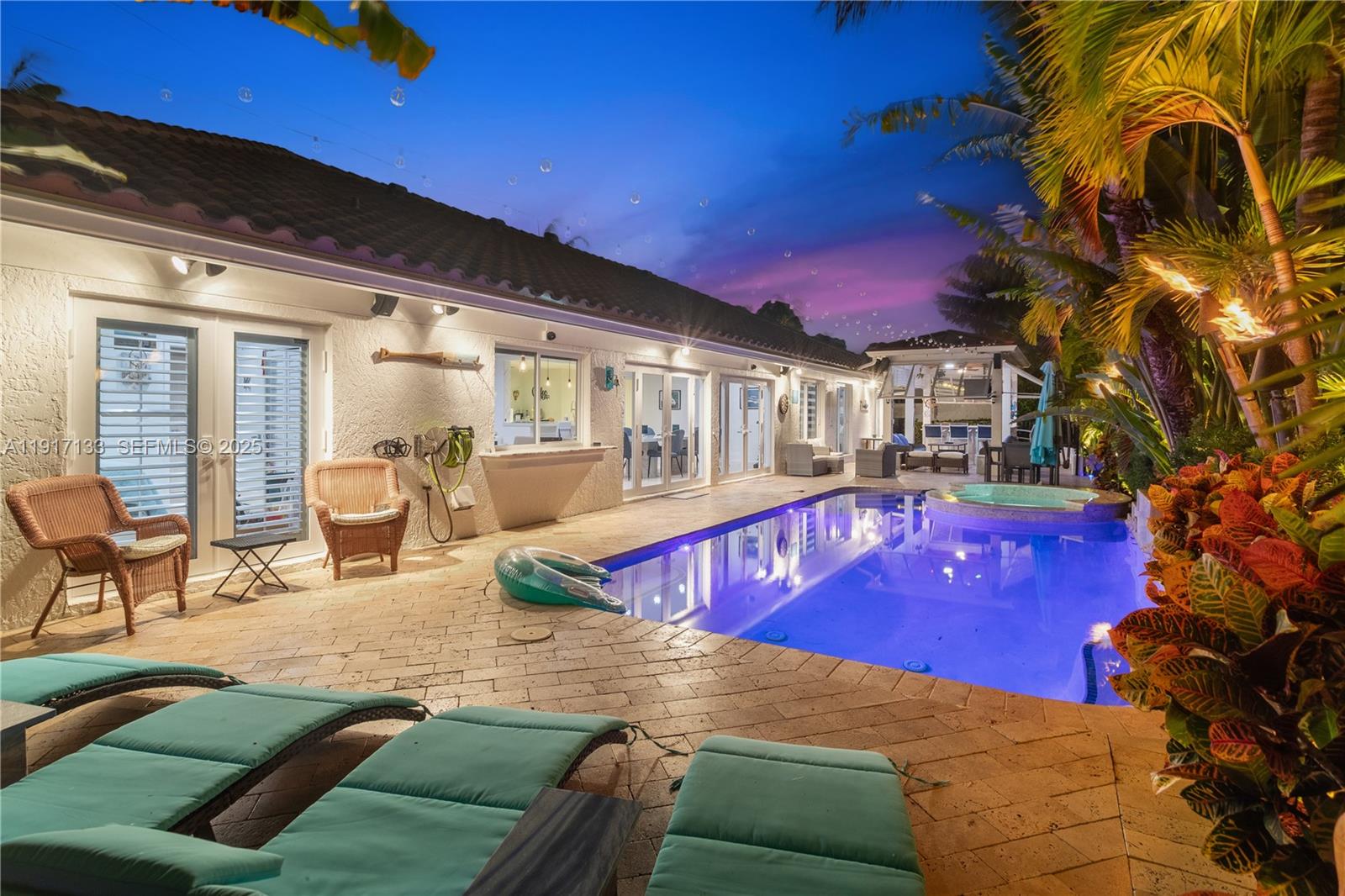 CORAL RIDGE COUNTRY CLUB - Residential