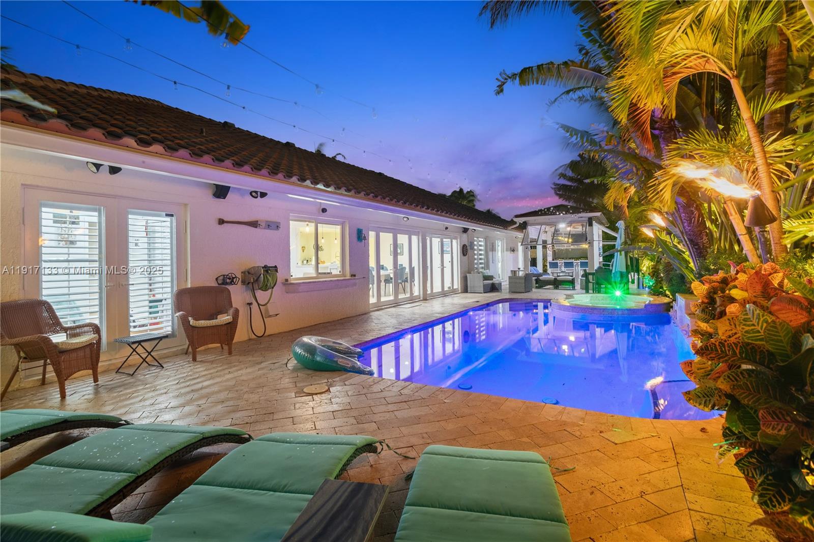 CORAL RIDGE COUNTRY CLUB - Residential