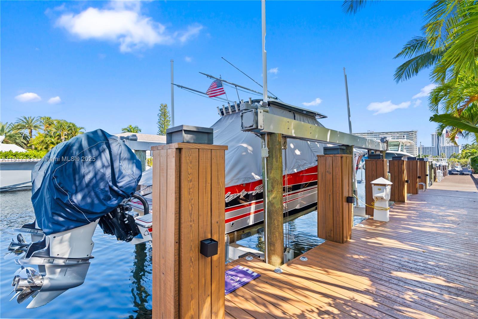 CORAL RIDGE COUNTRY CLUB - Residential