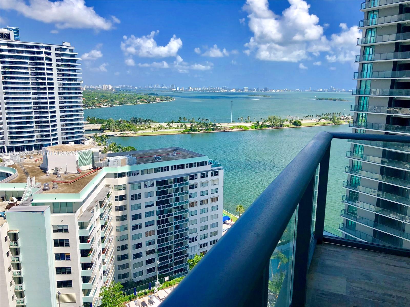 PARAISO BAY CONDO - Residential Lease