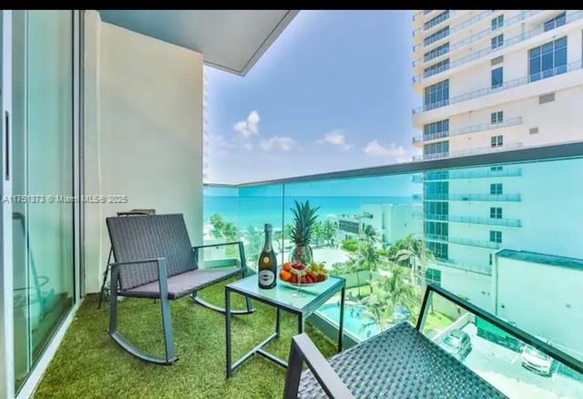 Rental Property at 4001 S Ocean Dr 7L, Hollywood, Broward County, Florida - Bedrooms: 1 
Bathrooms: 2  - $4,200 MO.