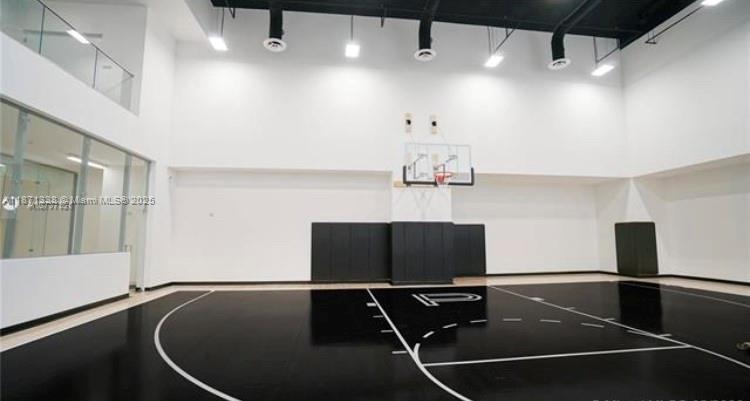 PARAMOUNT MIAMI WORLDCENTE - Residential