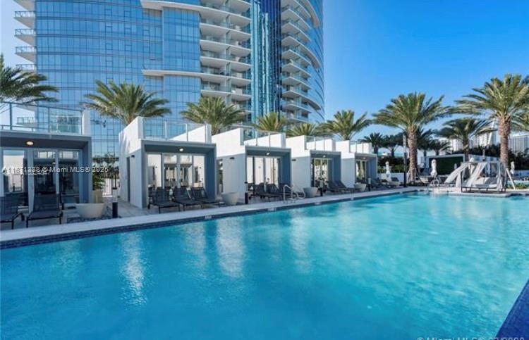 PARAMOUNT MIAMI WORLDCENTE - Residential