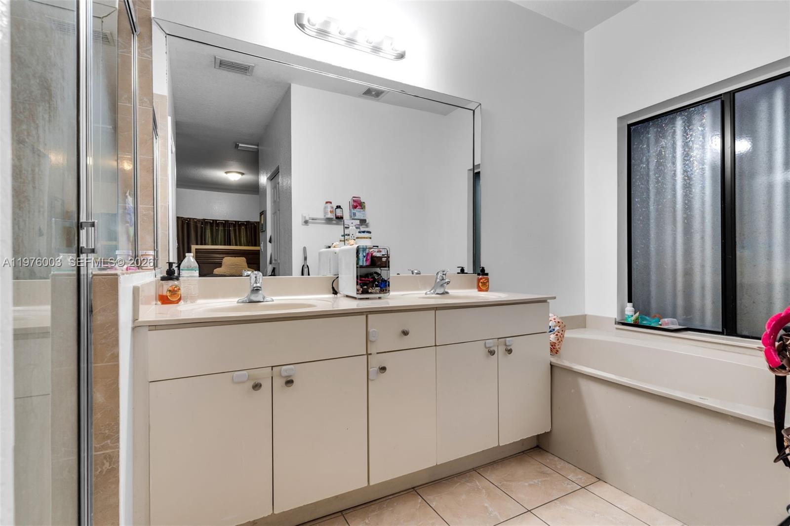 VITRAN HOMES AT MORNINGSI - Residential