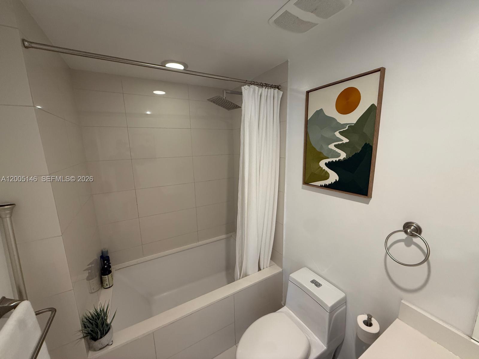 1300 S MIAMI AVENUE CONDO - Residential